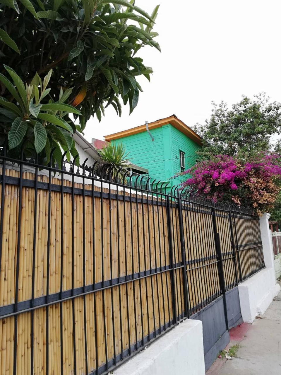 Hostal Casona De Chorrillos วิญาเดลมาร์ ภายนอก รูปภาพ